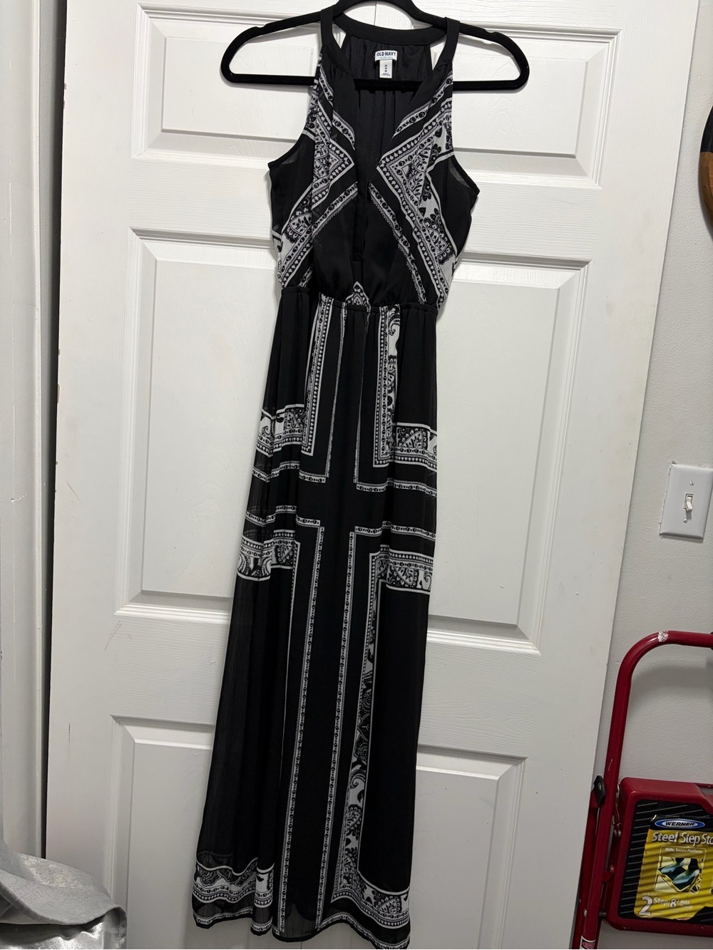 Old Navy Black & White Patterned Halter Maxi Dress